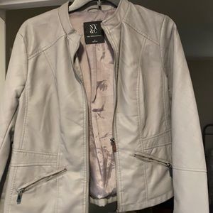 Gray faux leather jacket. Size mediu